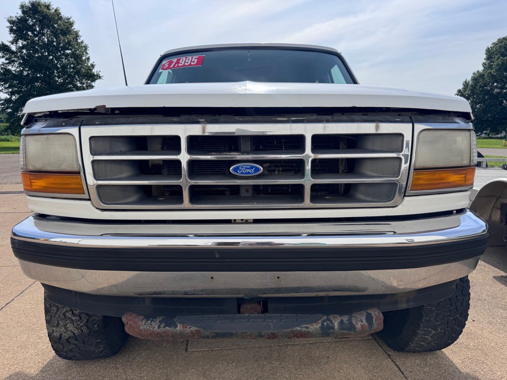 1995 Ford Bronco Image 4