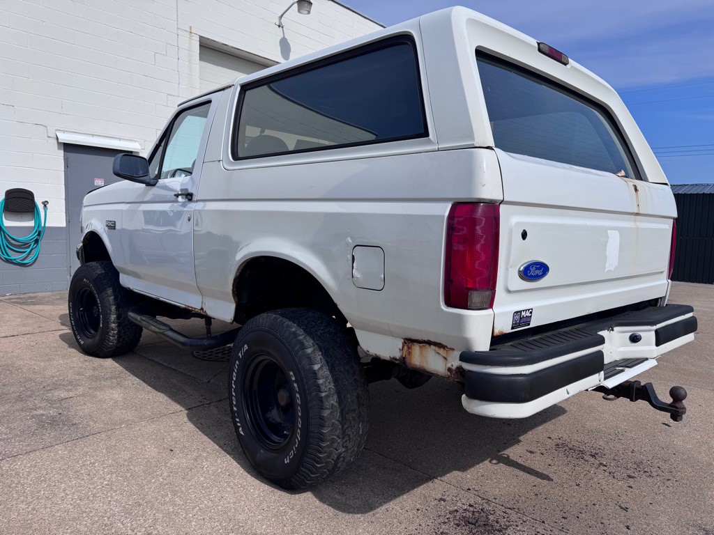 1995 Ford Bronco Image 7