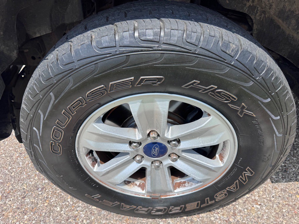 2016 Ford F-150 Image 16