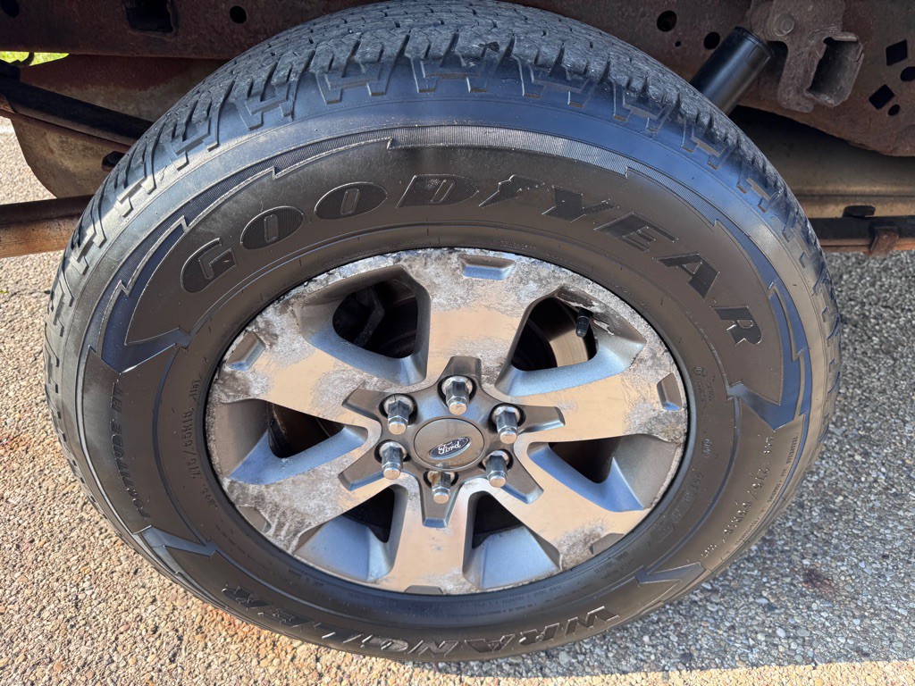 2012 Ford F-150 Image 17