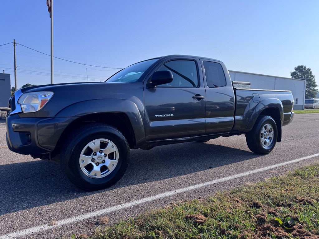 2012 Toyota Tacoma Image 3