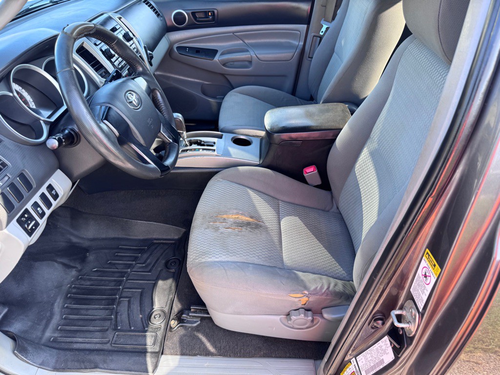 2012 Toyota Tacoma Image 9