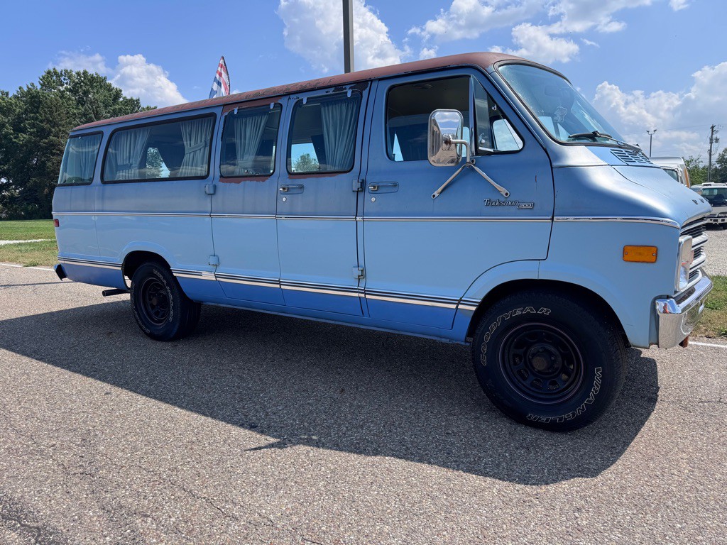 1978 Dodge Ram Van Image 1