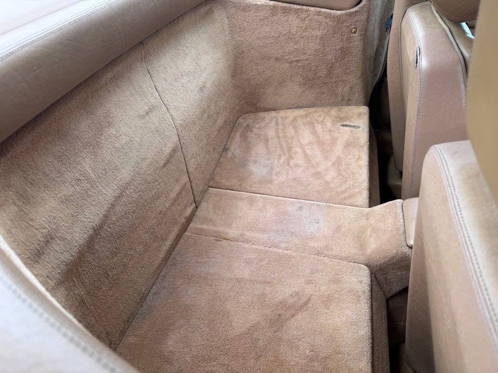 1991 Mercedes-Benz 500 Image 13