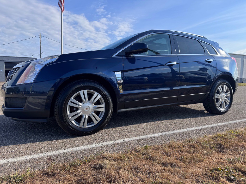 2010 Cadillac SRX Image 3
