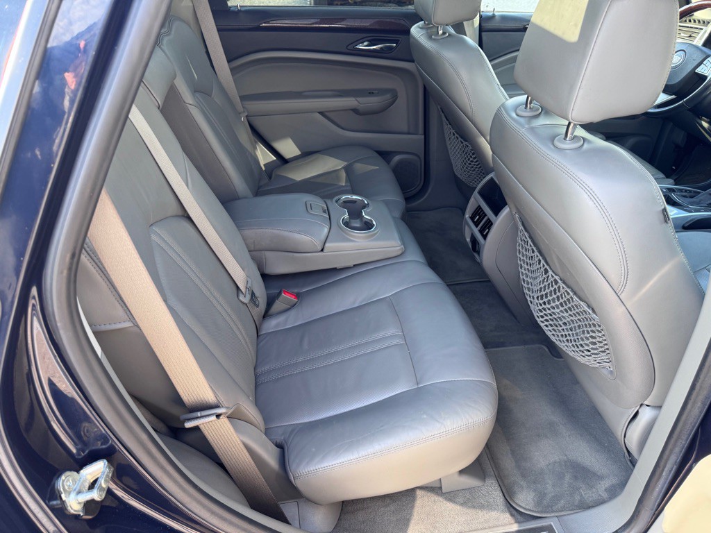 2010 Cadillac SRX Image 13