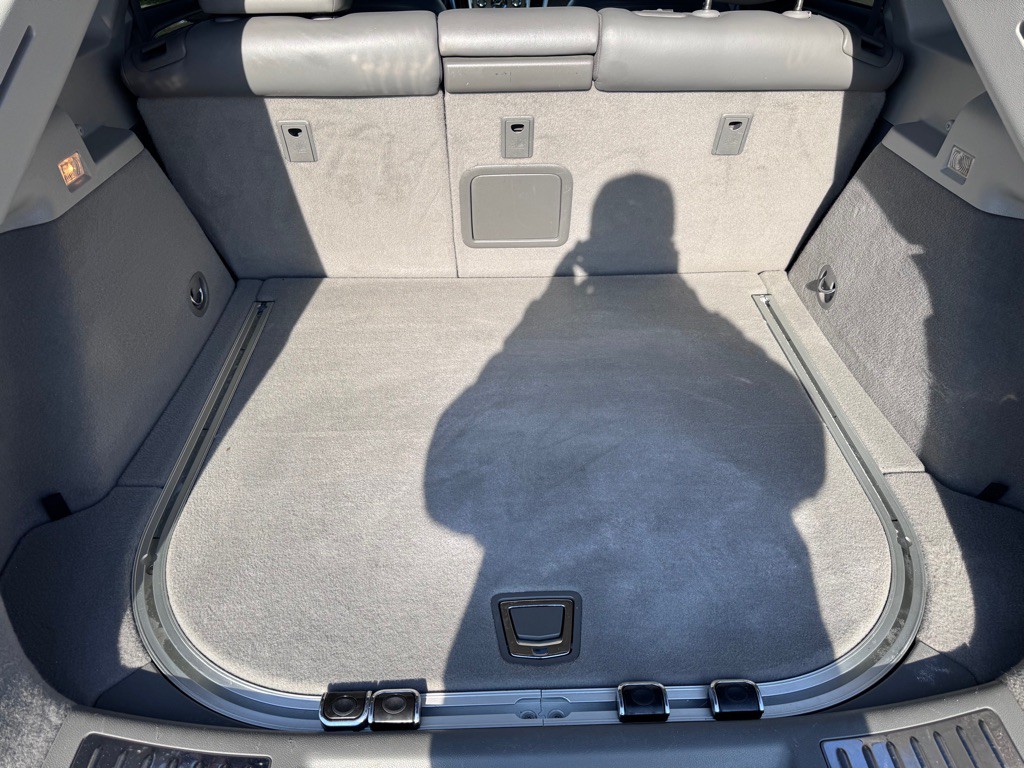 2010 Cadillac SRX Image 14