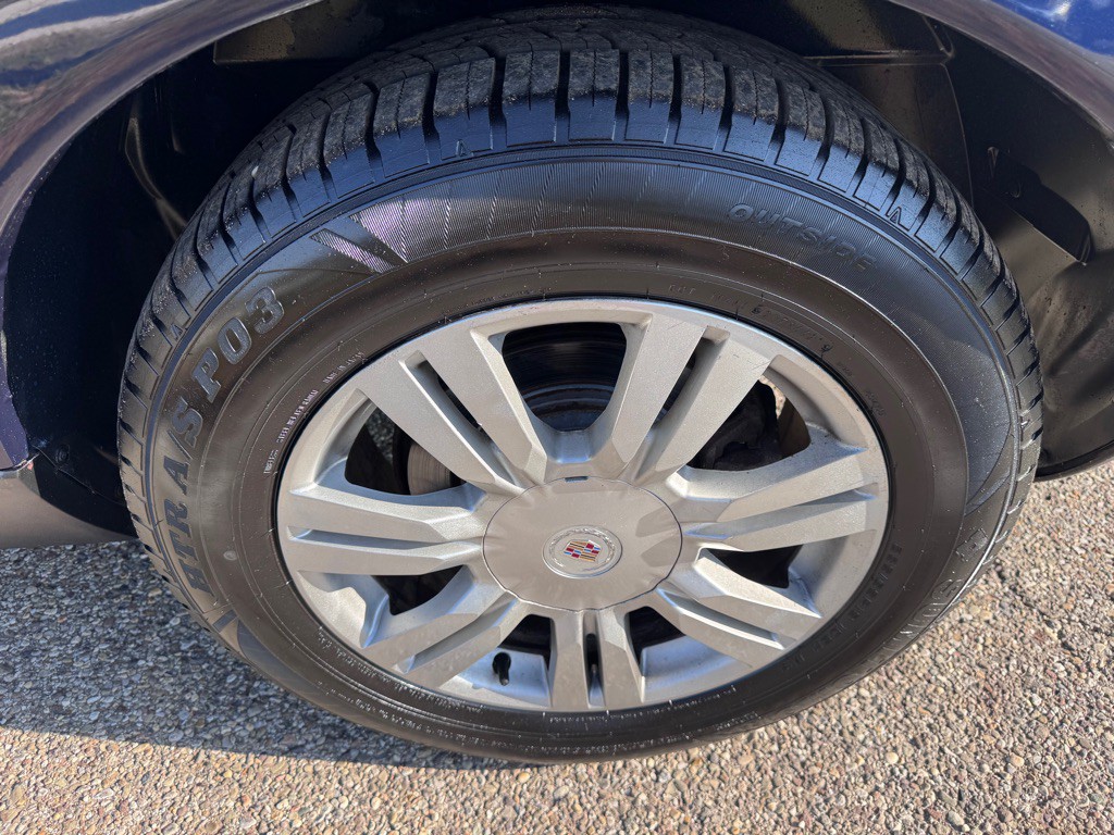 2010 Cadillac SRX Image 18