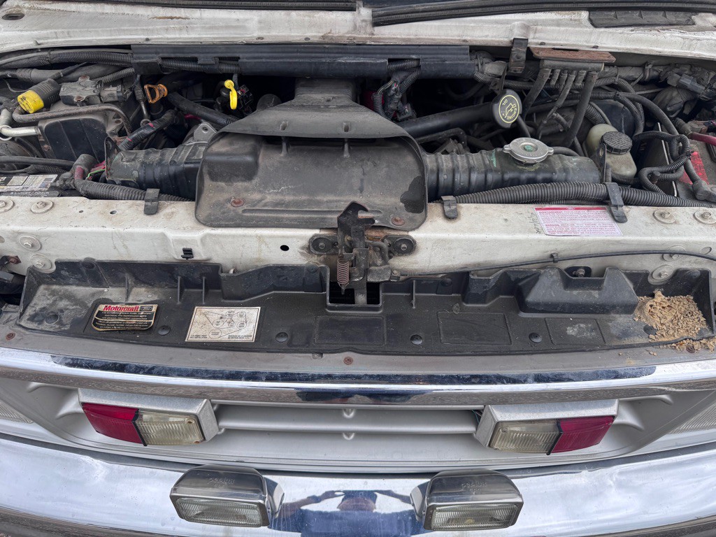 1992 Ford Econoline Image 5