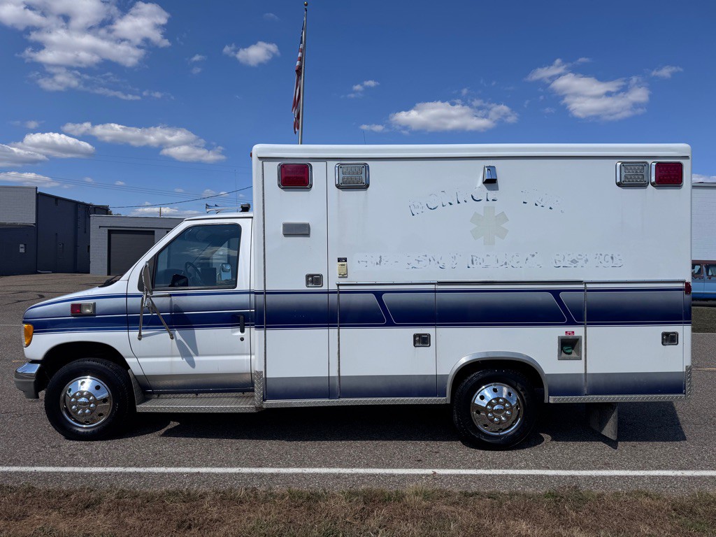 1992 Ford Econoline Image 8