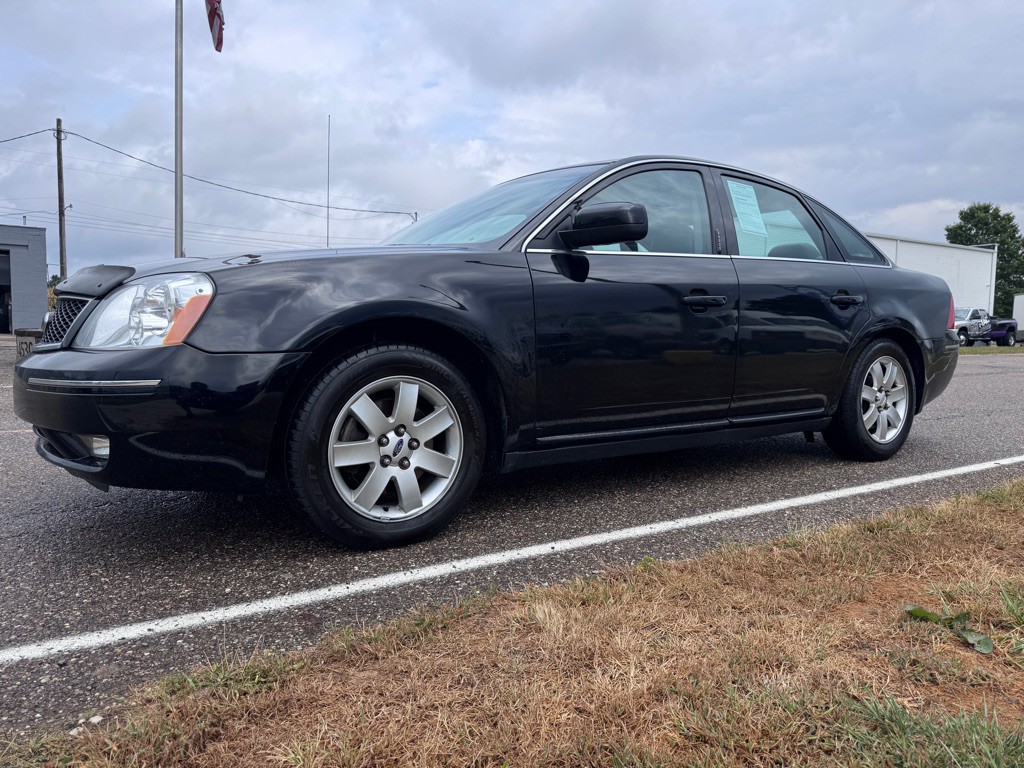 2006 Ford Five Hundred Image 3