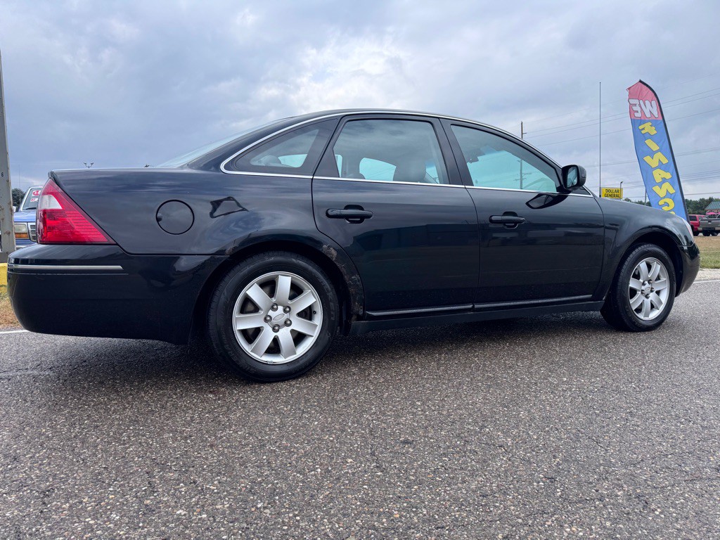 2006 Ford Five Hundred Image 6