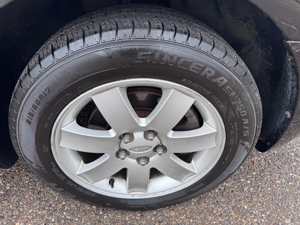 2006 Ford Five Hundred Image 15