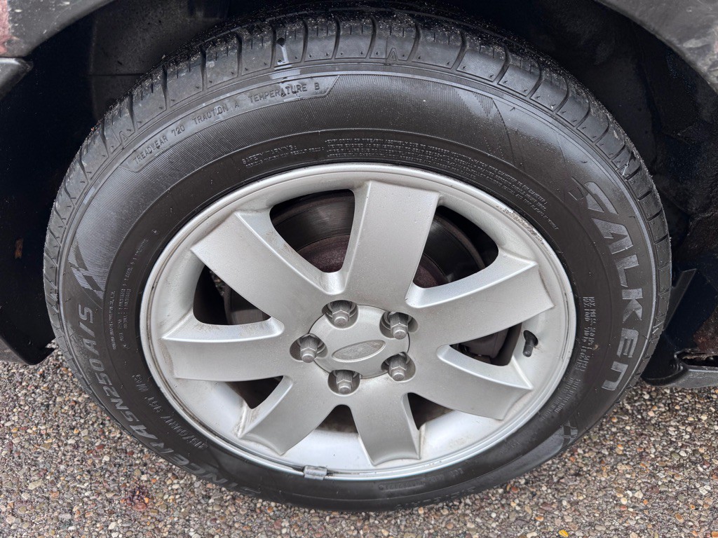 2006 Ford Five Hundred Image 16