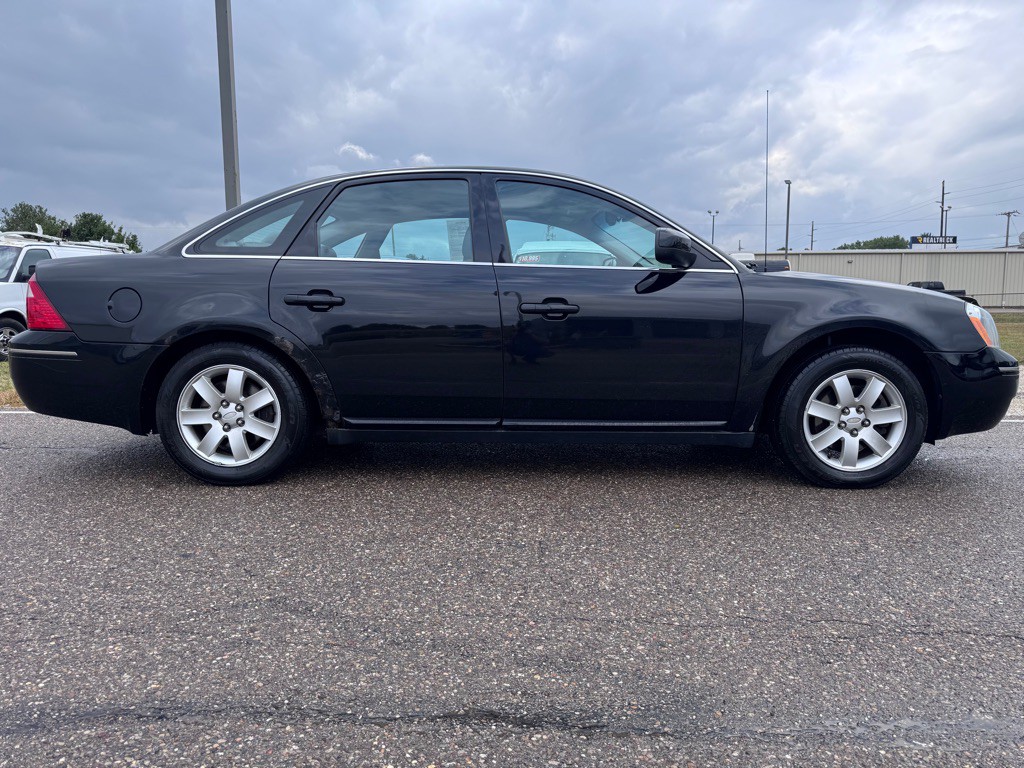 2006 Ford Five Hundred Image 19