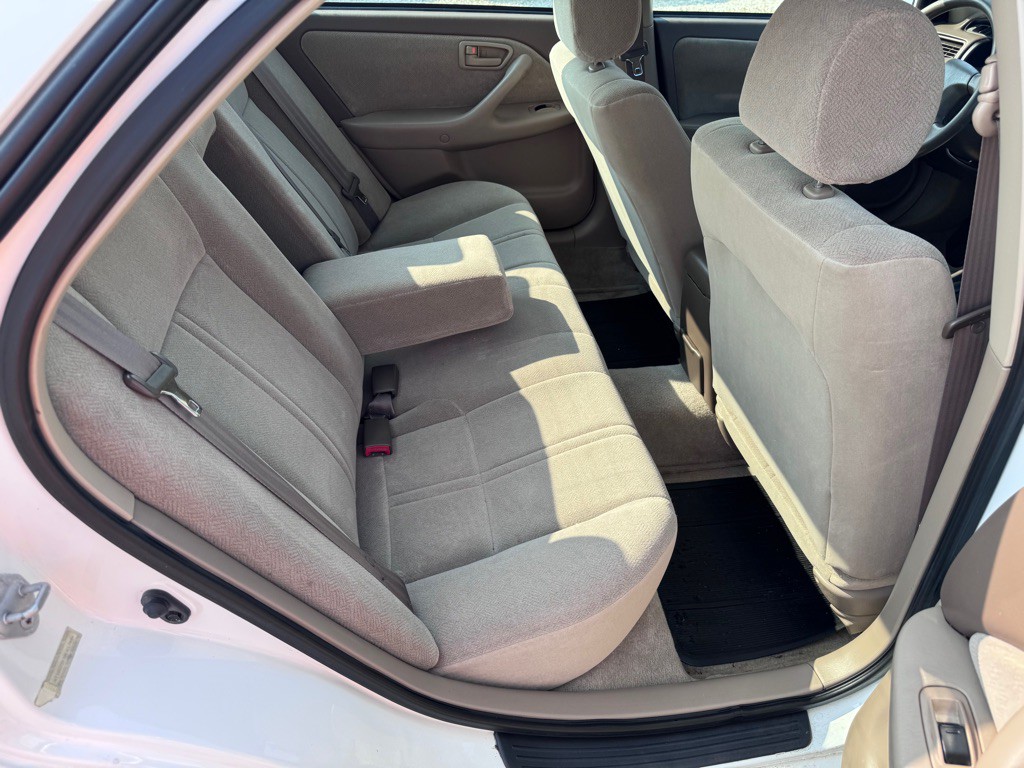 1999 Toyota Camry Image 13