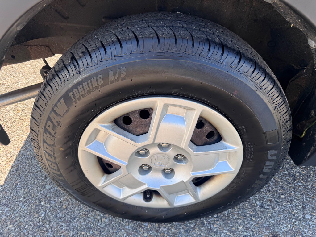 2007 Honda Element Image 16