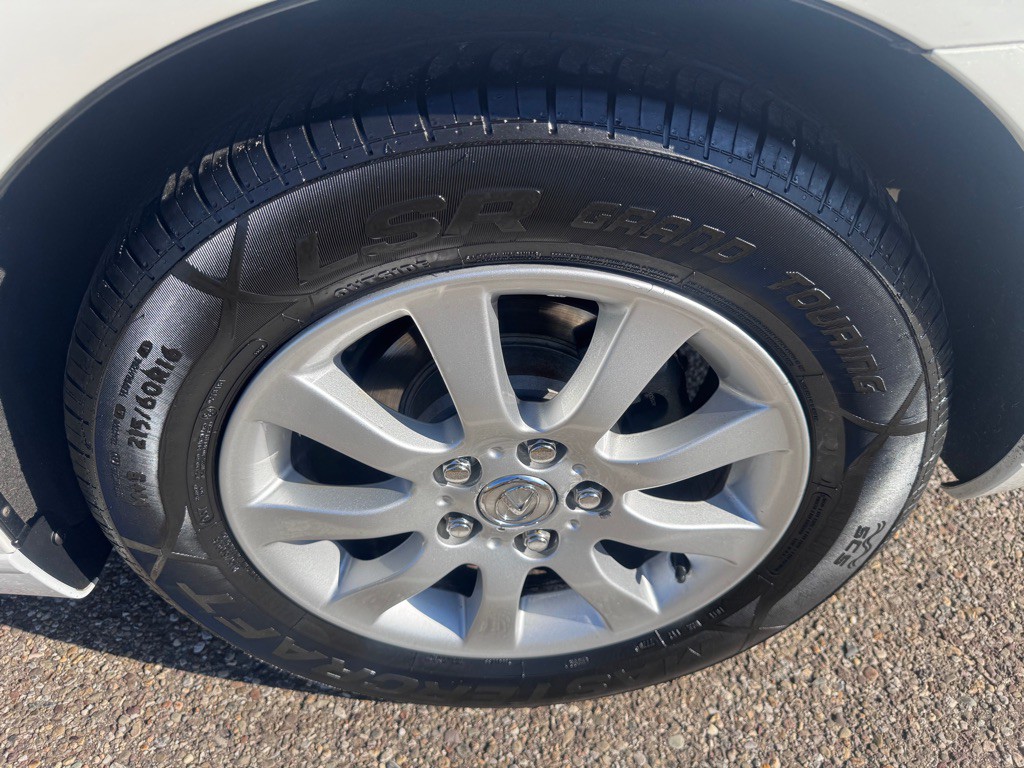 2004 Lexus ES 330 Image 17