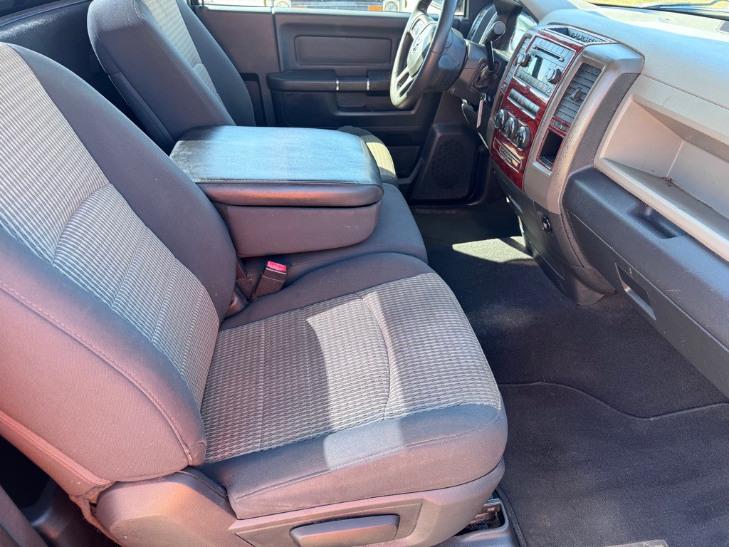2012 Dodge Ram 1500 Image 11