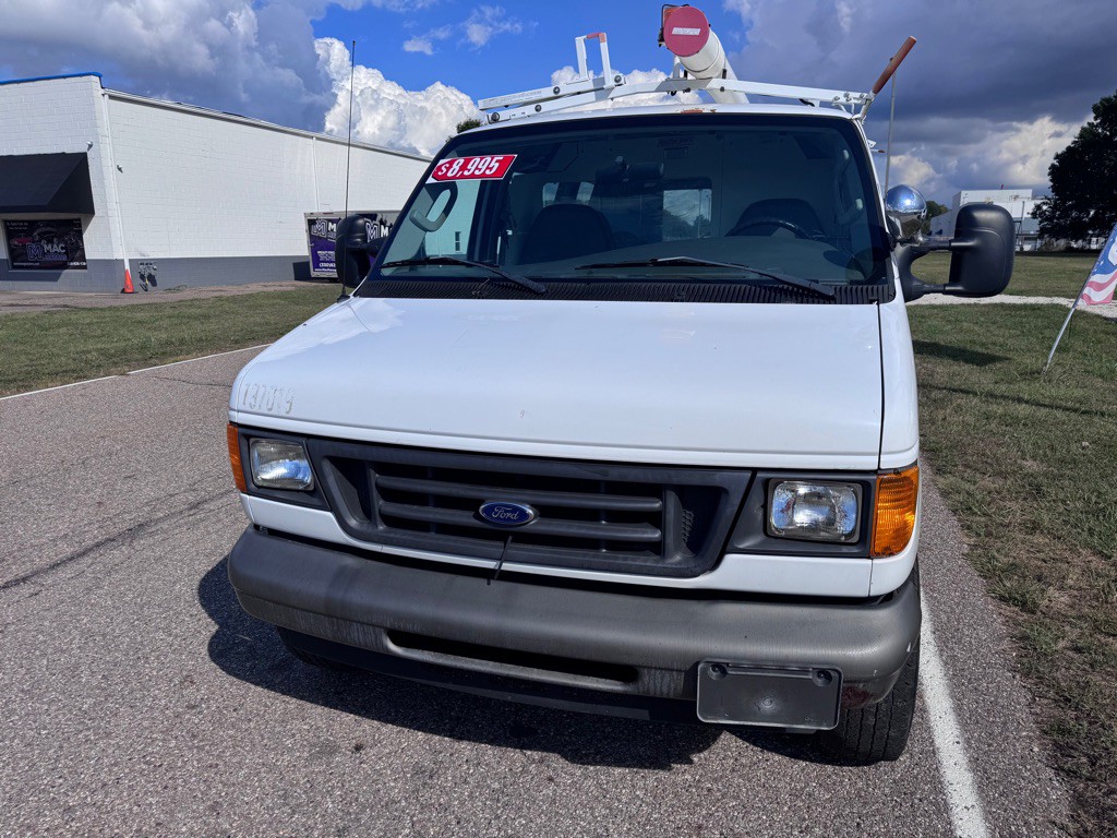 2007 Ford Econoline Image 5