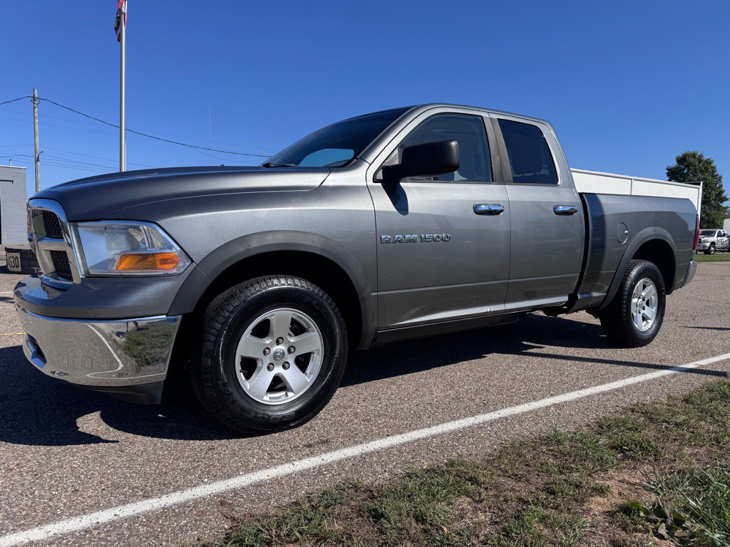 2011 Dodge Ram 1500 Image 3