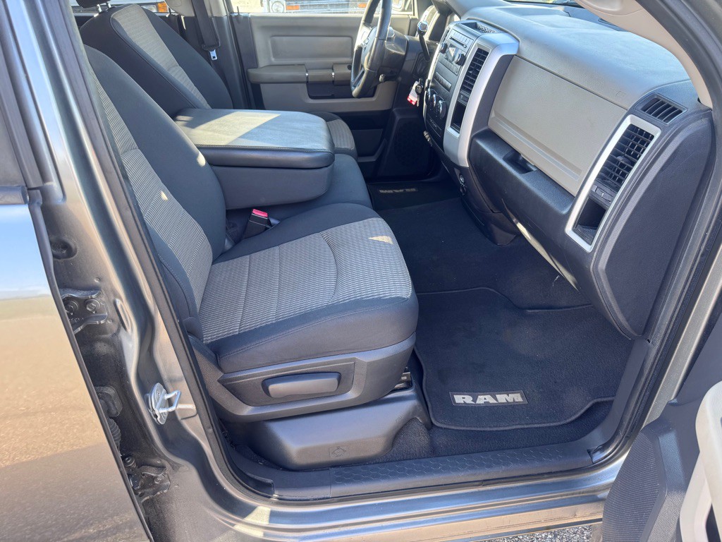 2011 Dodge Ram 1500 Image 10