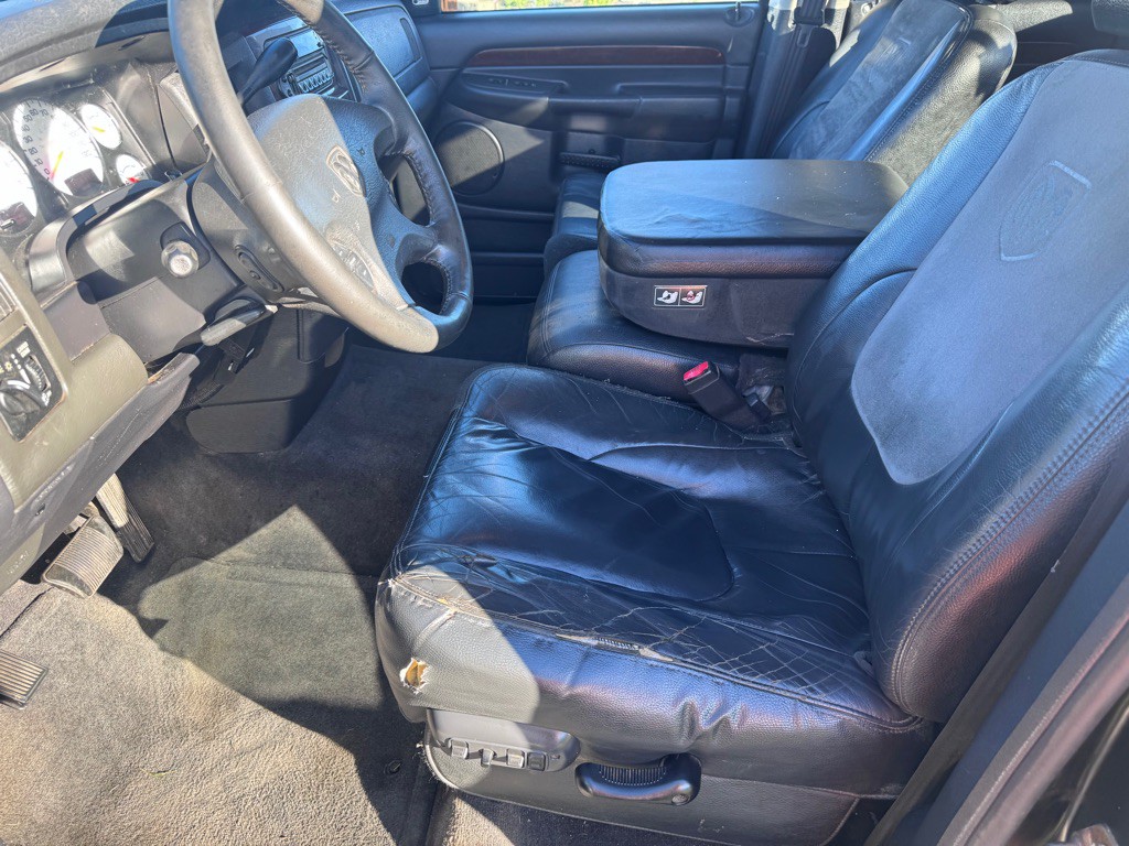 2003 Dodge Ram 2500 Image 9