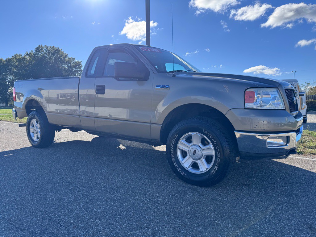 2004 Ford F-150 Image 1
