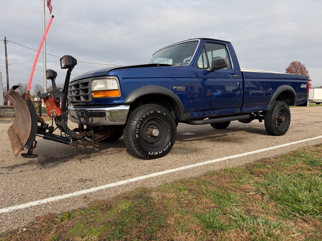 1997 Ford F-250 Image 3