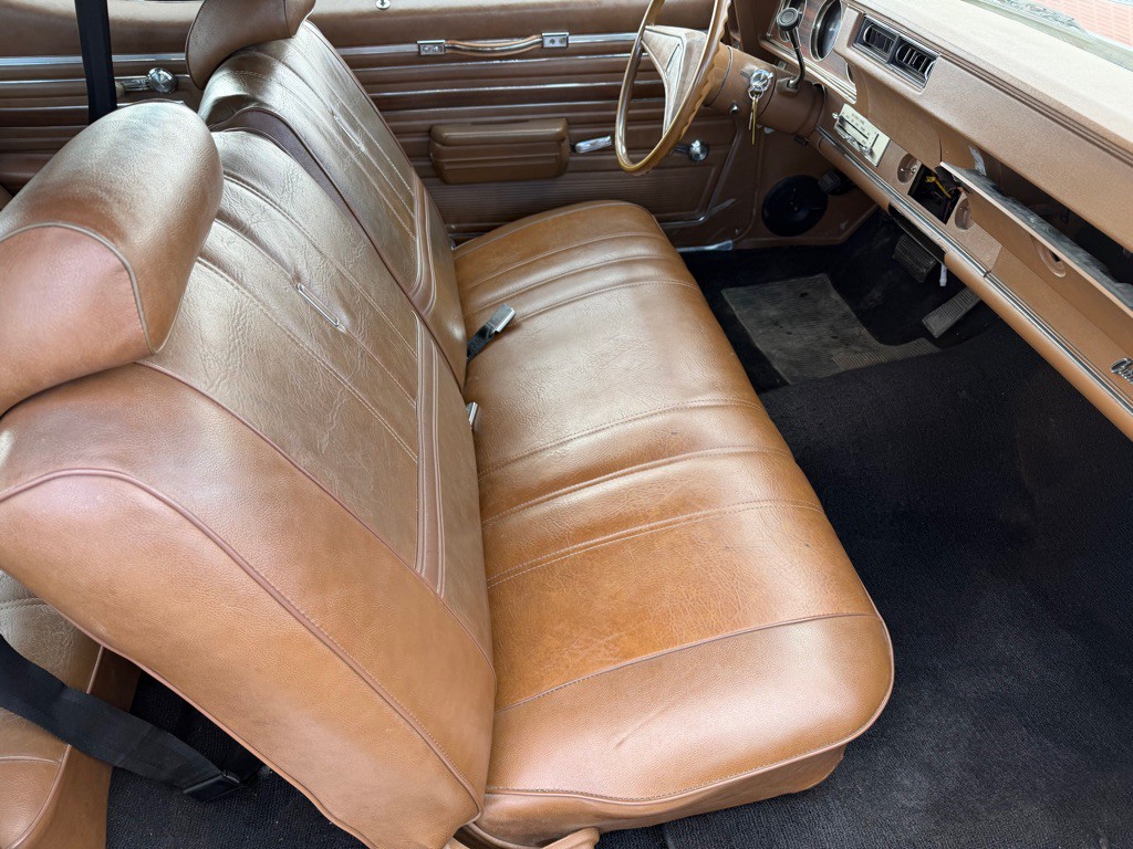 1972 Oldsmobile Cutlass Image 12