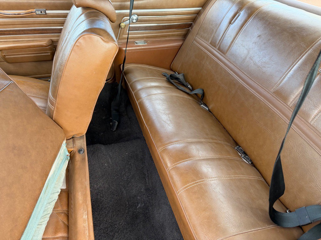 1972 Oldsmobile Cutlass Image 13