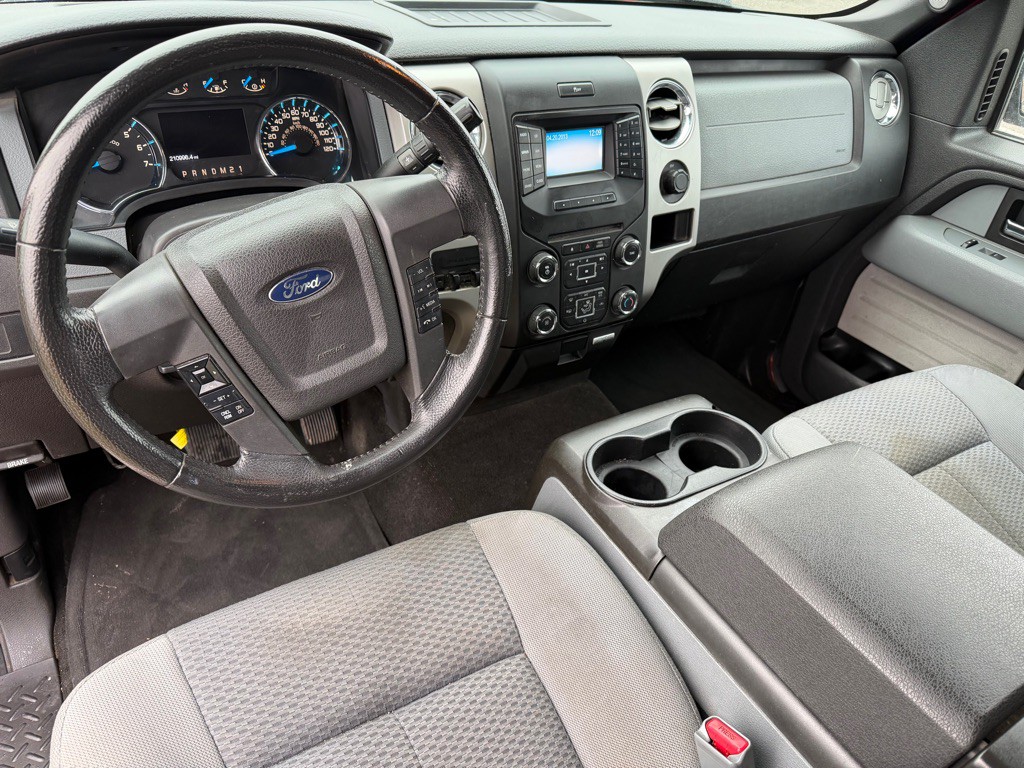 2013 Ford F-150 Image 10