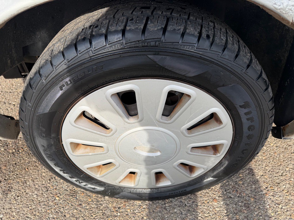 2008 Ford Crown Victoria Image 16