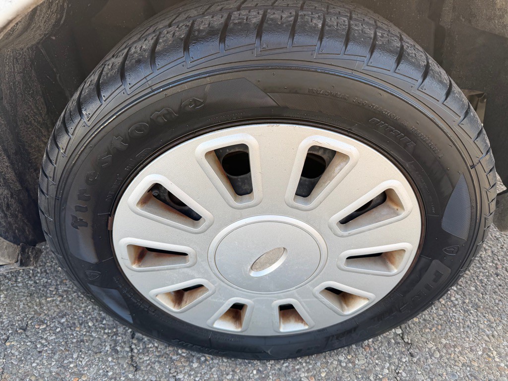 2008 Ford Crown Victoria Image 18