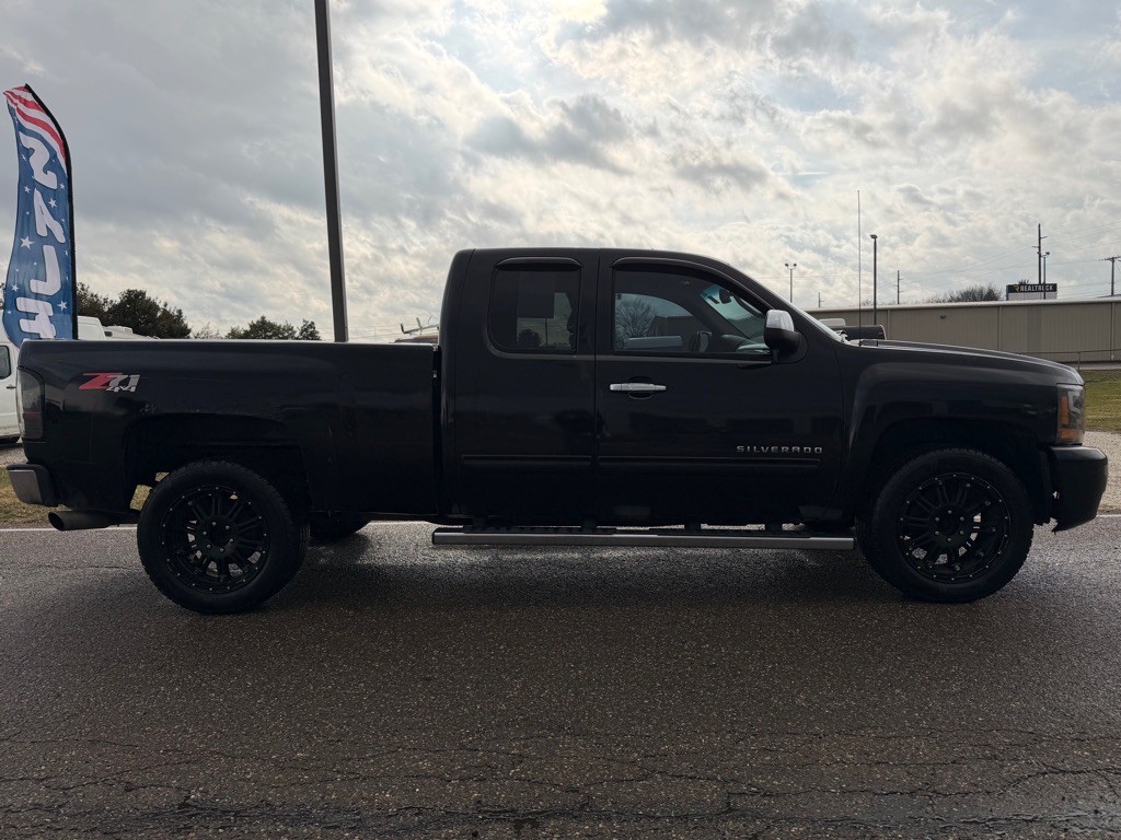 2010 Chevrolet Silverado 1500 Image 19