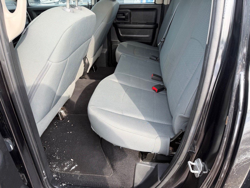 2015 Dodge Ram 1500 Image 12