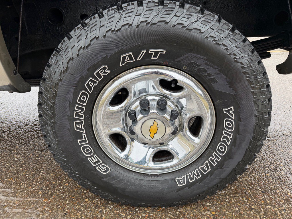 2001 Chevrolet Silverado 1500 Image 17