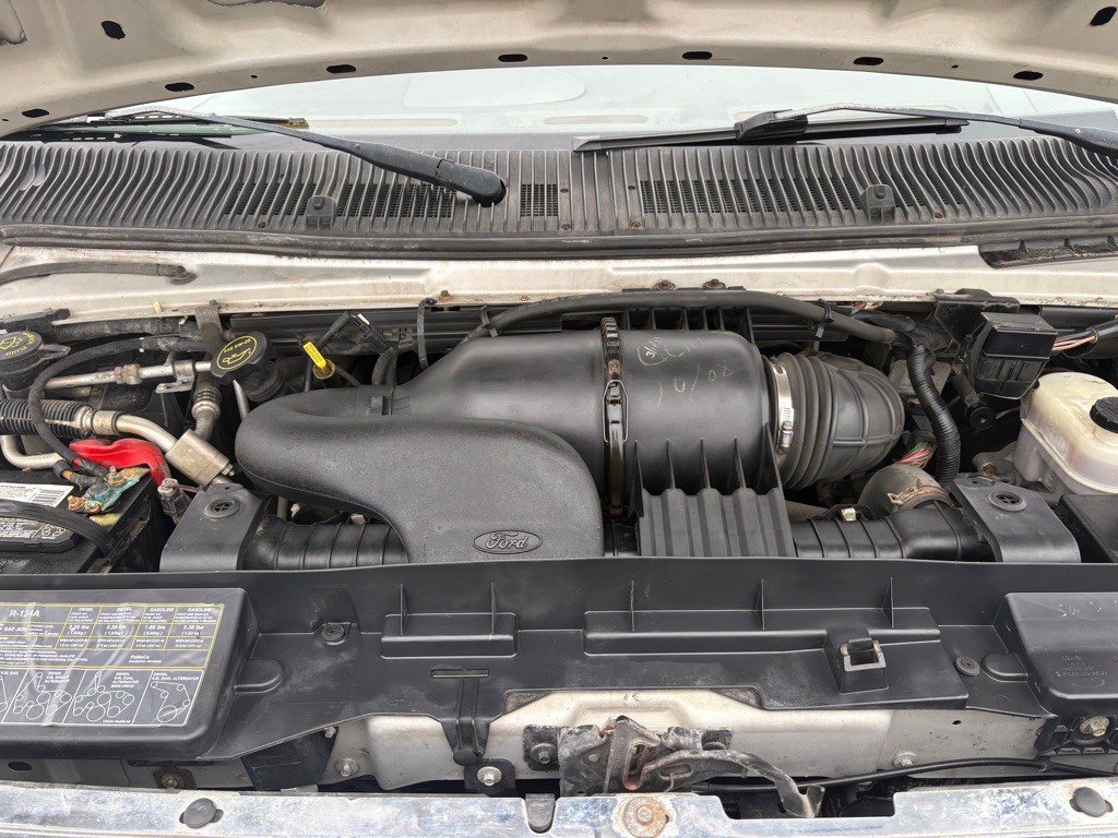 2008 Ford Econoline Image 5
