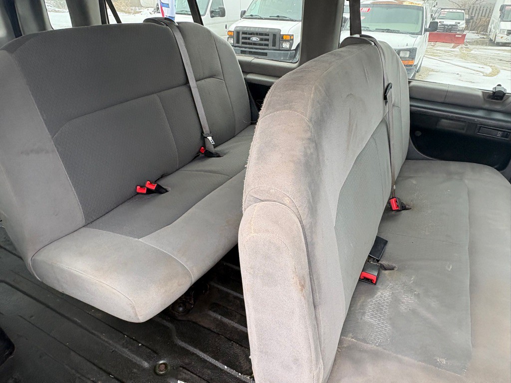 2008 Ford Econoline Image 13