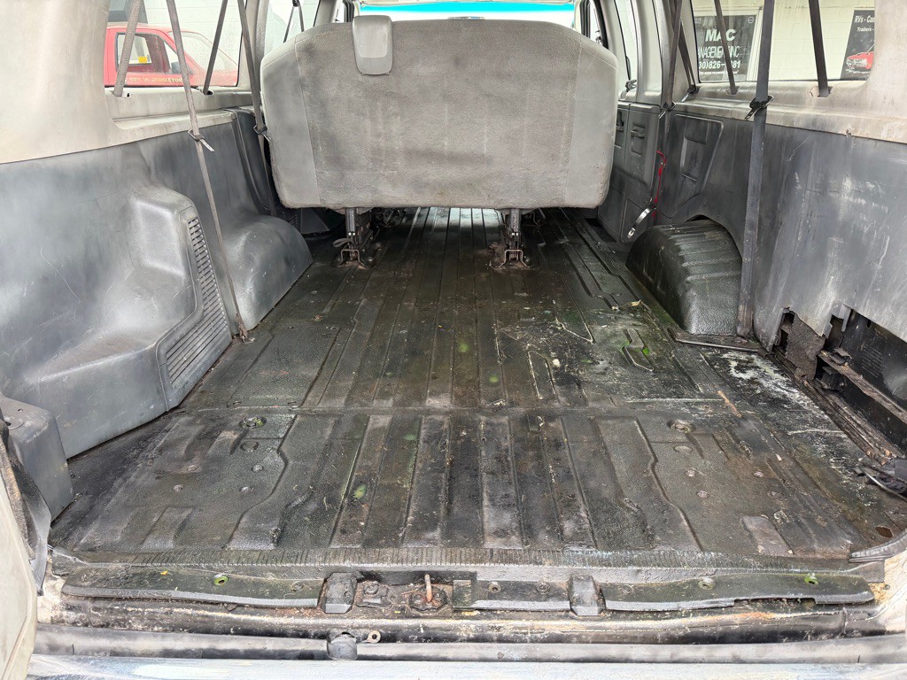 2008 Ford Econoline Image 14