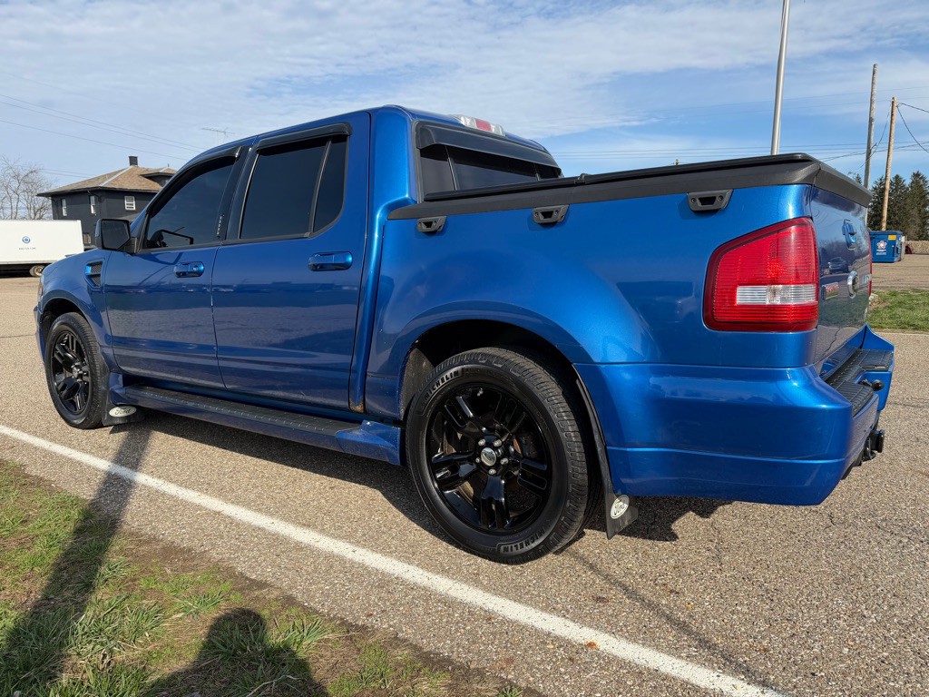 2010 Ford Explorer Image 7
