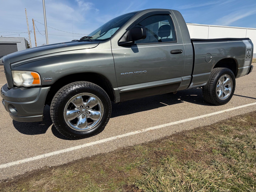 2005 Dodge Ram 1500 Image 3