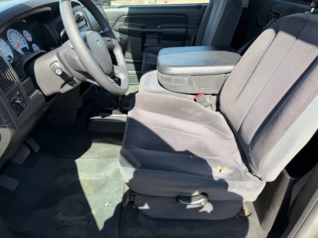 2005 Dodge Ram 1500 Image 9