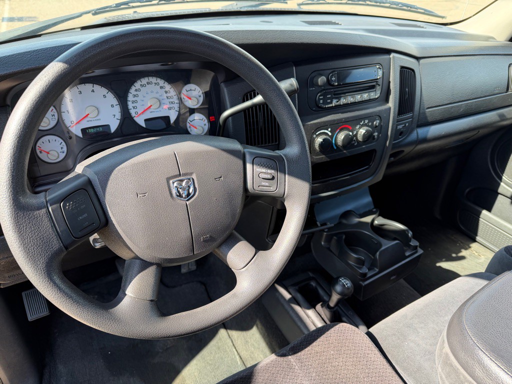 2005 Dodge Ram 1500 Image 10
