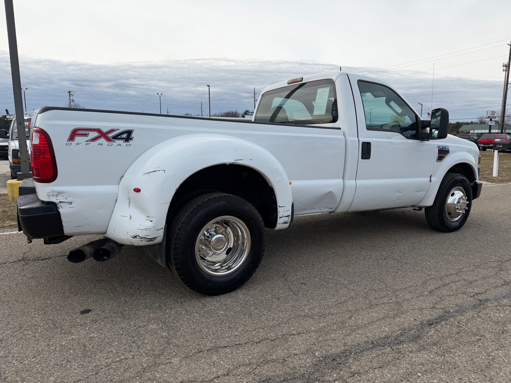 2009 Ford F-350 Image 6