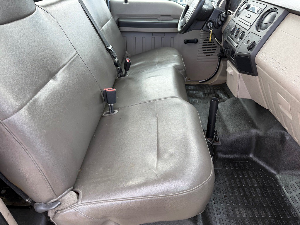 2009 Ford F-350 Image 11