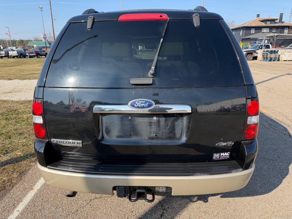 2010 Ford Explorer Image 16