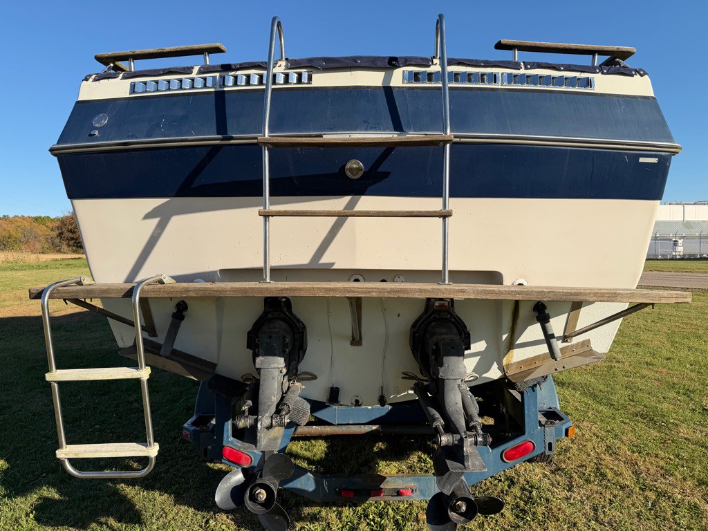 1985 RAM 285 Century Image 9