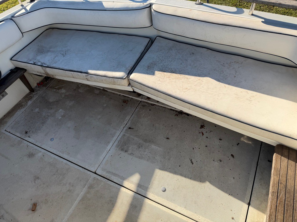 1985 RAM 285 Century Image 10