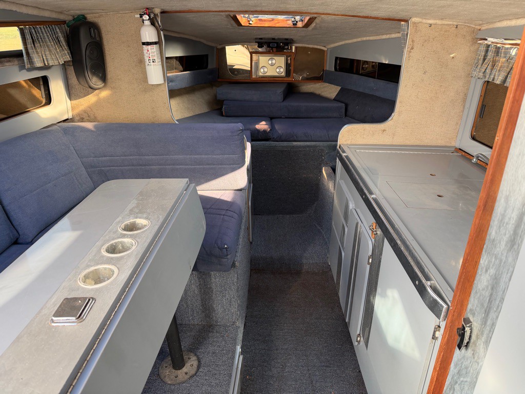 1985 RAM 285 Century Image 14